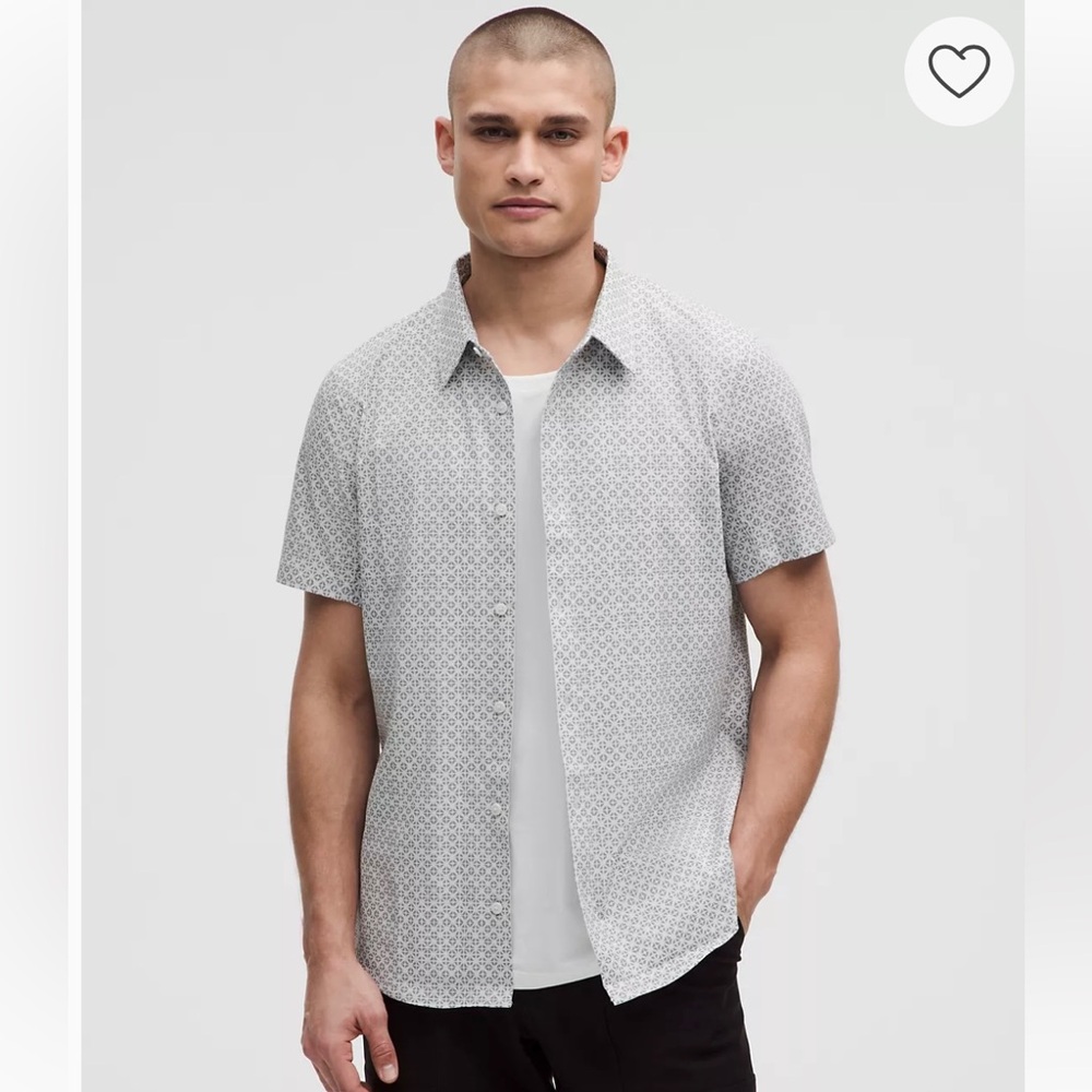 Men's lululemon airing easy shirt size medium